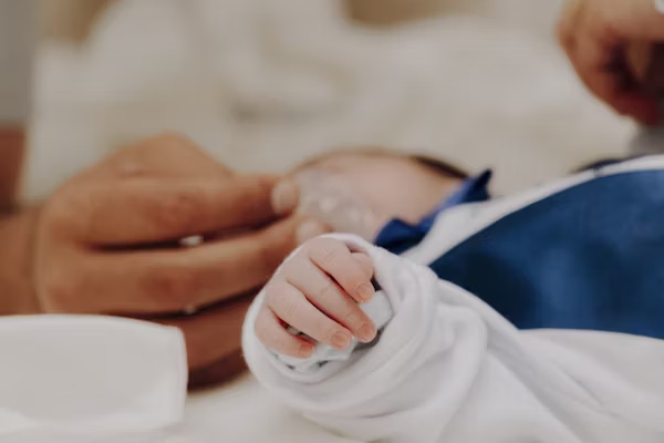男性hiv怎么备孕要孩子？关键检查，三步实现健康生育梦